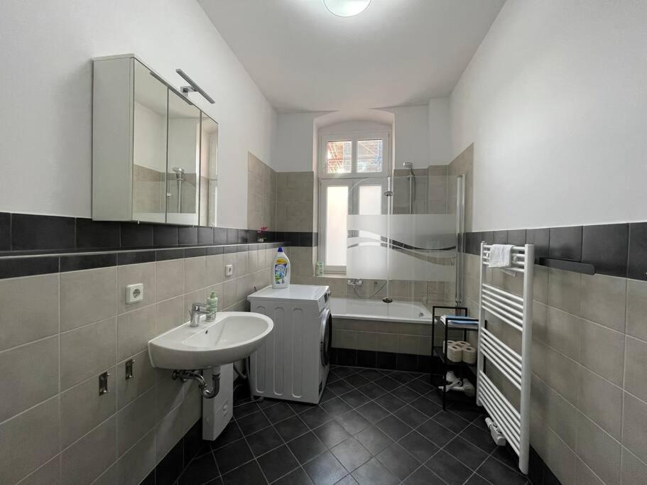 Lucky Stays Ls01 - Vollausstattung - Zentrum - Aufzug - Grosse Kueche - 2 Zimmer - Smart-Tv Μαγδεβούργο Εξωτερικό φωτογραφία