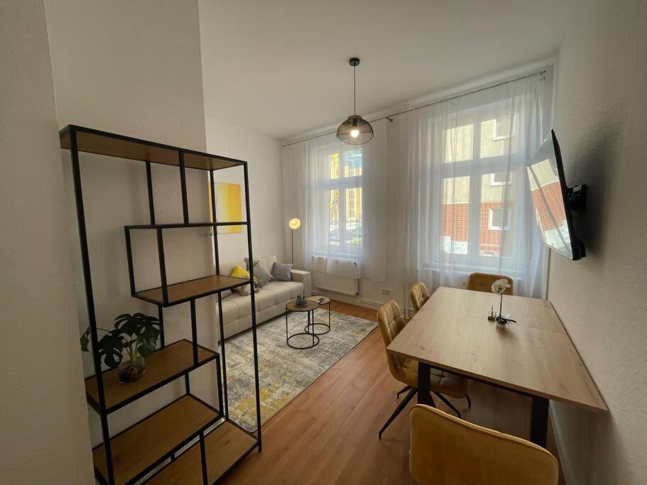 Lucky Stays Ls01 - Vollausstattung - Zentrum - Aufzug - Grosse Kueche - 2 Zimmer - Smart-Tv Μαγδεβούργο Εξωτερικό φωτογραφία